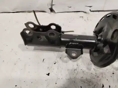 Peça sobressalente para automóvel em segunda mão amortecedor dianteiro direito por toyota auris active referências oem iam   