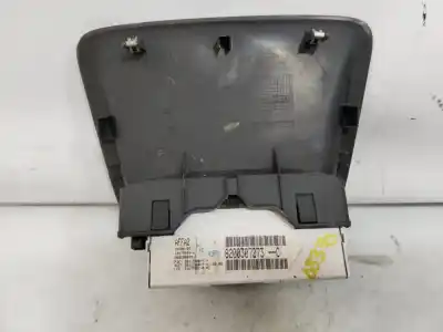 Автозапчастина б/у багатофункційний дисплей для renault clio iii pack authentique посилання на oem iam 8200307273-c  