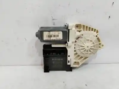 Peça sobressalente para automóvel em segunda mão motor elevador vidro dianteiro direito por seat leon (1p1) 2.0 tdi 16v referências oem iam 1p0937402a