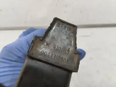 Peça sobressalente para automóvel em segunda mão bobina de ignição por seat ibiza (6l1) reference referências oem iam 0040102030