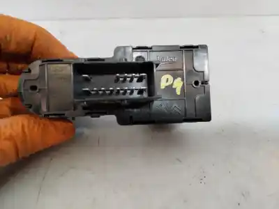 Peça sobressalente para automóvel em segunda mão botão / interruptor elevador vidro dianteiro esquerdo por peugeot 2008 (--.2013->) active referências oem iam   
