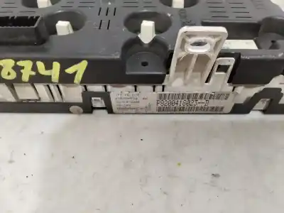 Peça sobressalente para automóvel em segunda mão quadrante por renault grand modus authentique referências oem iam p8200418023-d  