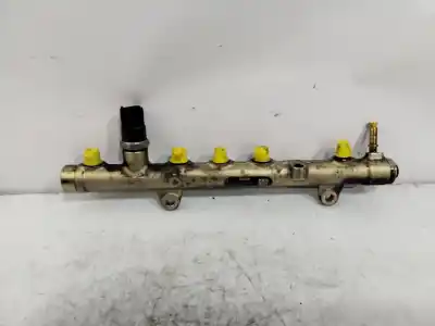 Автозапчасти б/у рампа инжектора за renault megane ii berlina 5p business 120 cv / 88 kw ссылки oem iam 8200396999