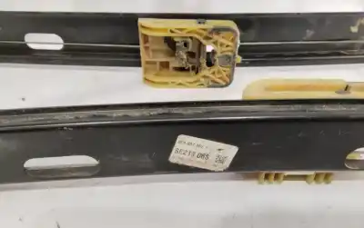 Recambio de automóvil de segunda mano de ELEVALUNAS DELANTERO DERECHO para SEAT ARONA  referencias OEM IAM SE21606S  