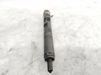 Second-hand car spare part injector for renault clio ii fase ii (b/cb0) societe generique oem iam references 8200049876  