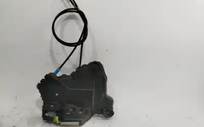 Second-hand car spare part left front door lock for toyota auris (e18) toyota auris oem iam references   