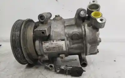 Pezzo di ricambio per auto di seconda mano Compressore Aria Condizionata per RENAULT KANGOO Dynamique Acción Especial Riferimenti OEM IAM 8200953359A  