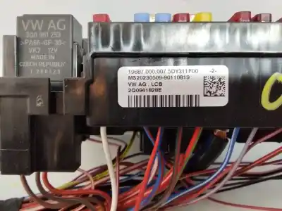 Peça sobressalente para automóvel em segunda mão CAIXA DE FUSÍVEIS E RELÉS por SEAT IBIZA (KJ1)  Referências OEM IAM 2Q0941828E  