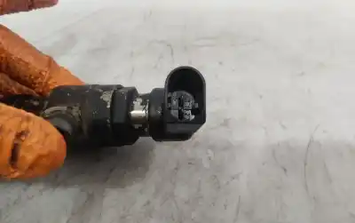 Pièce détachée automobile d'occasion INJECTEUR pour PEUGEOT 206 BERLINA  Références OEM IAM 9655304880  