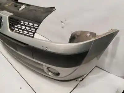 Second-hand car spare part front bumper for renault clio ii fase ii (b/cb0) authentique oem iam references   