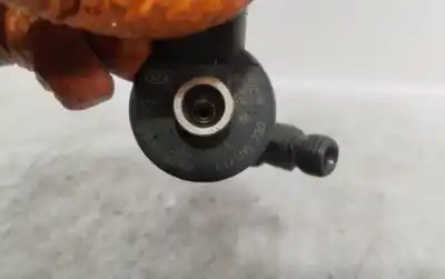 Автозапчастина б/у ИНЖЕКТОР для RENAULT LAGUNA II (BG0)  Посилання на OEM IAM 8200389369  