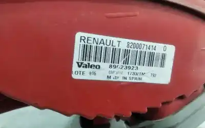 Автозапчастина б/у правий ліхтар для RENAULT CLIO II FASE II (B/CB0) Pack Authentique Посилання на OEM IAM 8200071414  