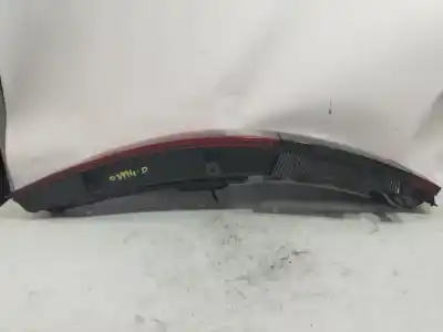 Peça sobressalente para automóvel em segunda mão farolim traseiro direito por opel meriva blue line referências oem iam 93295363  