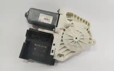Pezzo di ricambio per auto di seconda mano motore alzacristalli anteriore destro per volkswagen passat b6 variant (3c5) 2.0 tdi 16v riferimenti oem iam 1k0959792g  