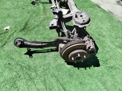 Peça sobressalente para automóvel em segunda mão charrió / suporte de eixo de trás por ford focus lim. (cb8) trend referências oem iam   