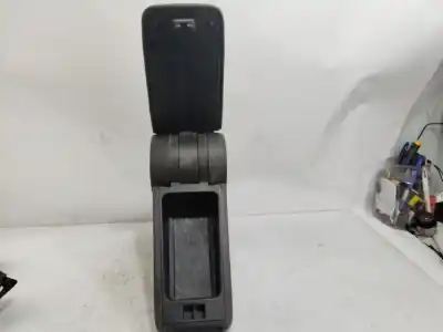 Pezzo di ricambio per auto di seconda mano bracciolo centrale per skoda rapid active riferimenti oem iam   