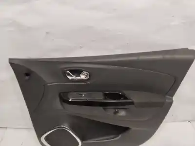 İkinci el araba yedek parçası sag ön kapi kaplamasi için renault captur life oem iam referansları 156067371  