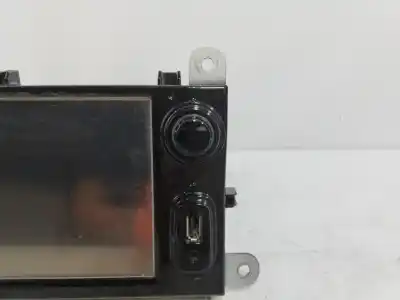 Автозапчастина б/у аудіо система / радіо cd для renault clio iv business 73 cv / 54 kw посилання на oem iam 281152390r  