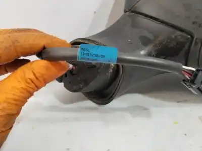 Автозапчасти б/у задний вид справа за renault clio iv business 73 cv / 54 kw ссылки oem iam 12853230  