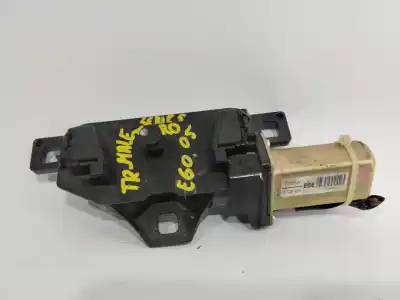 İkinci el araba yedek parçası MOTOR C/C KAPISI için BMW 5 (E60) 520 I OEM IAM referansları 7129931  