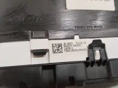 Peça sobressalente para automóvel em segunda mão quadrante por kia stonic (ybcuv) black edition referências oem iam 94003-h8300  