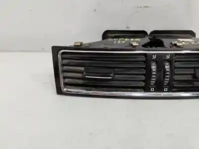 Автозапчастина б/у аераційна решіта для skoda superb combi (3t5) comfort посилання на oem iam 03t820951a  