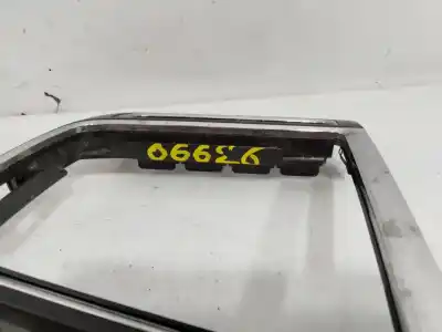 Автозапчастина б/у ЦЕНТРАЛЬНА КОНСОЛЬ для SKODA SUPERB COMBI (3T5) Comfort Посилання на OEM IAM 3T0863212  
