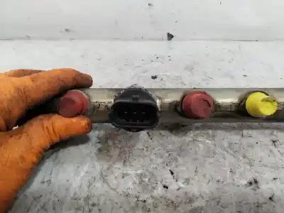 Peça sobressalente para automóvel em segunda mão régua / rampa de injetores por renault scenic ii grand confort authentique 120 cv / 88 kw referências oem iam 8200330912  