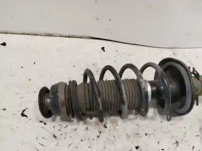 Pièce détachée automobile d'occasion amortisseur avant droit pour volkswagen golf iv berlina (1j1) 25 aniversario références oem iam 