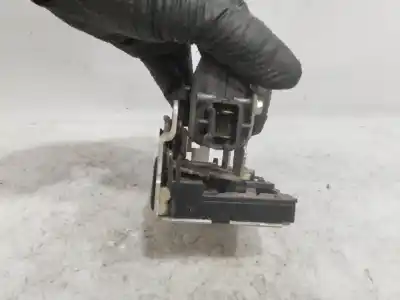 Автозапчасти б/у замок задней левой двери за dacia sandero 1.2 16v ссылки oem iam   