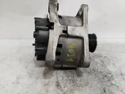 Pezzo di ricambio per auto di seconda mano alternatore per renault twingo dynamique riferimenti oem iam 8200718724  