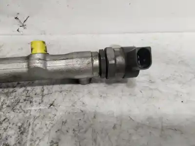 Peça sobressalente para automóvel em segunda mão régua / rampa de injetores por bmw serie 3 berlina (e90) 318d referências oem iam 7787164