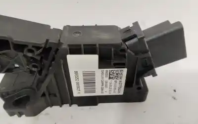 Peça sobressalente para automóvel em segunda mão pedal acelerador por peugeot 2008 (p1) (e-) active 78 cv / 57 kw referências oem iam 9827704480