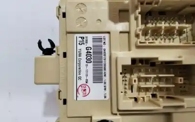 Pièce détachée automobile d'occasion boîtes à fusibles pour hyundai i30 (pd) go références oem iam 91950g403013