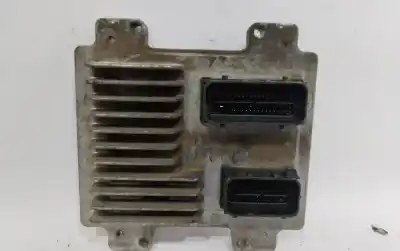 Peça sobressalente para automóvel em segunda mão centralina de motor uce por opel corsa e 120 aniversario referências oem iam 12657461  