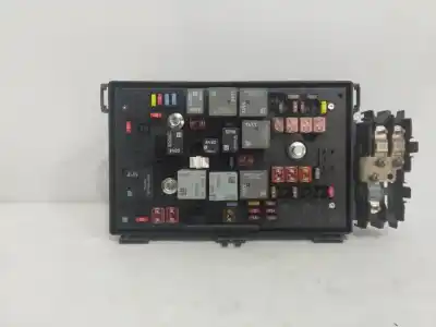 Peça sobressalente para automóvel em segunda mão caixa de fusíveis e relés por opel astra j (p10) 1.3 cdti (68) referências oem iam c11000139 Peça sobressalente para automóvel em segunda mão caixa de fusíveis e relés por opel astra j (p10) 1.3 cdti (68) referências oem iam c11000139