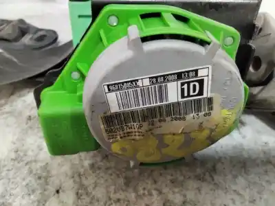 Pezzo di ricambio per auto di seconda mano CINTURA DI SICUREZZA ANTERIORE DESTRA per PEUGEOT PARTNER KASTEN Confort L1 Riferimenti OEM IAM 96815085XX  
