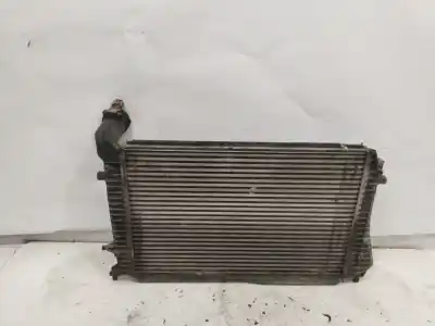 Pezzo di ricambio per auto di seconda mano INTERCOOLER per VOLKSWAGEN JETTA III (1K2) 1.9 TDI Riferimenti OEM IAM   