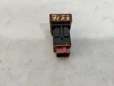 Second-hand car spare part hazard warning lights for citroen berlingo shine m 131 cv / 96 kw oem iam references 96583113kr