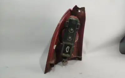Автозапчасти б/у правый задний фонарь за PEUGEOT 307 BREAK / SW (S1) BREAK XR ссылки OEM IAM 89026938  