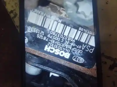 Peça sobressalente para automóvel em segunda mão Motor Completo por CITROEN C4 BERLINA Collection Referências OEM IAM 9HY  