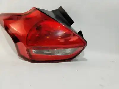 Second-hand car spare part left tailgate light for ford focus lim. black&red oem iam references f1eb-13405-bc  