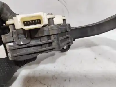 Second-hand car spare part accelerator pedal for opel mokka x selective 140 cv / 103 kw oem iam references 96892406  