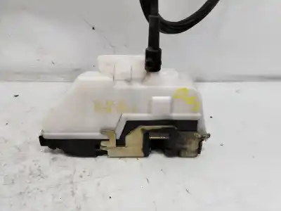 Peça sobressalente para automóvel em segunda mão fechadura da porta dianteira esquerda por citroen c2 audace referências oem iam 52187680  