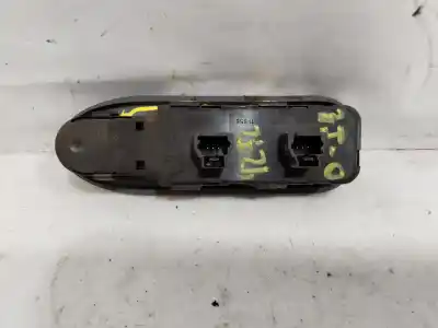 İkinci el araba yedek parçası SOL ÖN PENCERE ANAHTARI için CITROEN C5 BERLINA  OEM IAM referansları 96514300ZF  