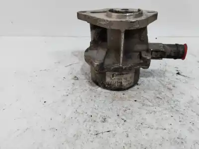 Pezzo di ricambio per auto di seconda mano depressore freni / pompa del vuoto per renault clio ii fase ii (b/cb0) pack authentique 64 cv / 47 kw riferimenti oem iam 8208113585  