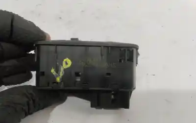 Second-hand car spare part left front power window switch for opel corsa e 120 aniversario oem iam references 315625731  