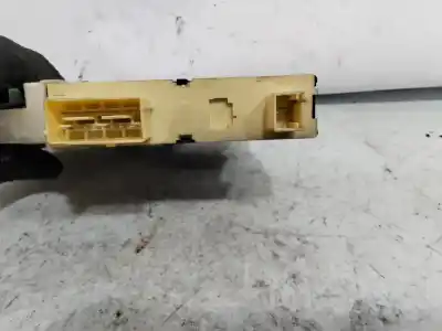 Peça sobressalente para automóvel em segunda mão motor elevador vidro dianteiro esquerdo por citroen c4 coupe by loeb referências oem iam 996385-101  