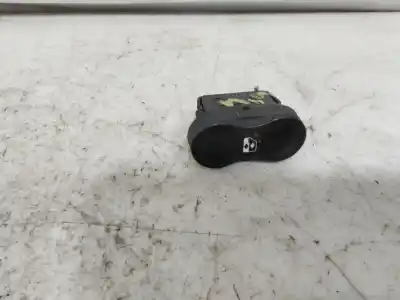 Second-hand car spare part right front power window switch for dacia sandero stepway essential oem iam references   