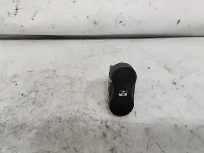 Second-hand car spare part left front power window switch for dacia sandero stepway essential oem iam references   